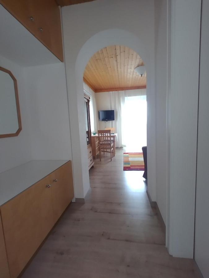 Seeblick-Appartements Ossiach Dış mekan fotoğraf